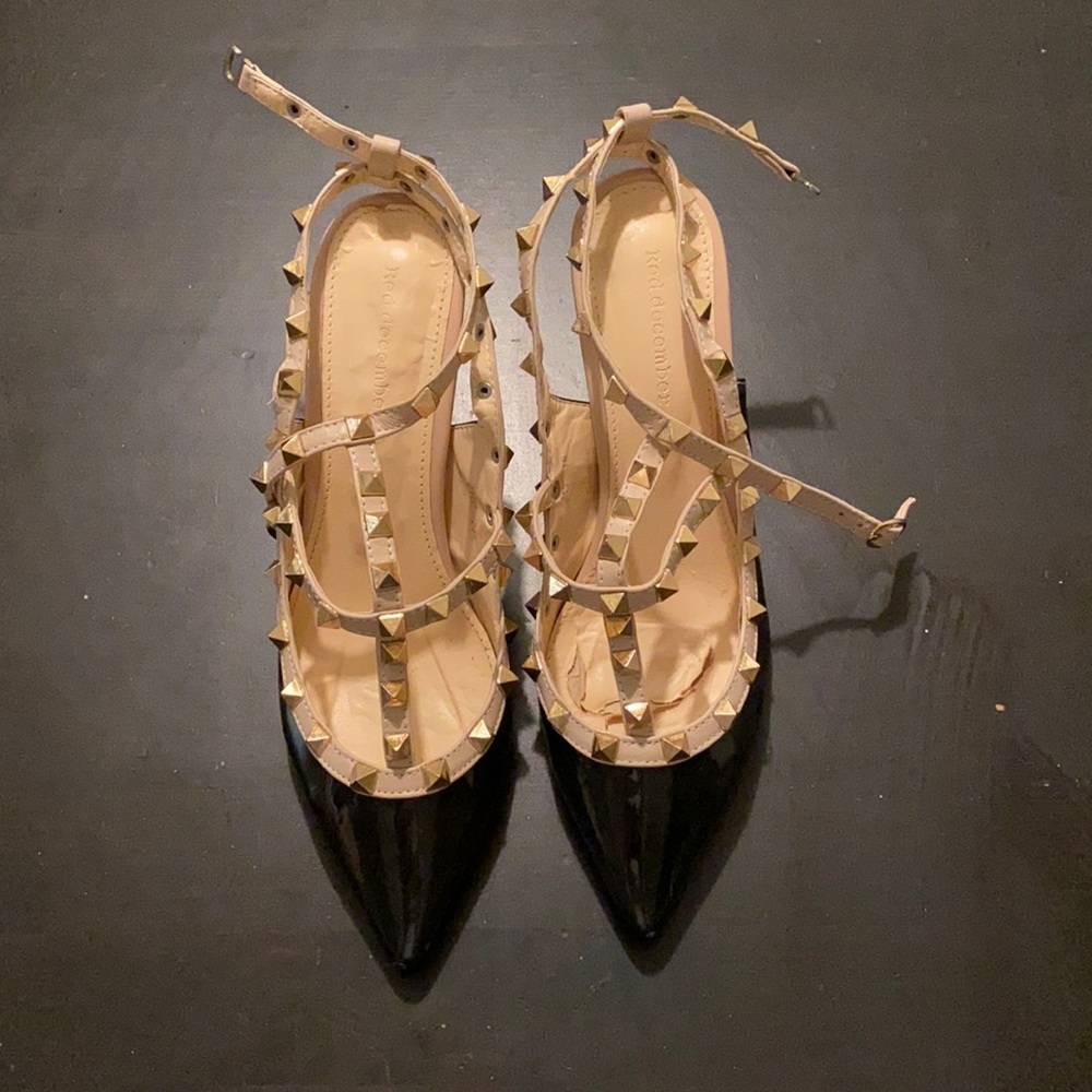 Black Gold Studded Heels Size 7